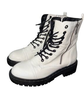 Forever 21 White Lace-Up Combat Boots with Side Zip -Up for easy on/ Off!